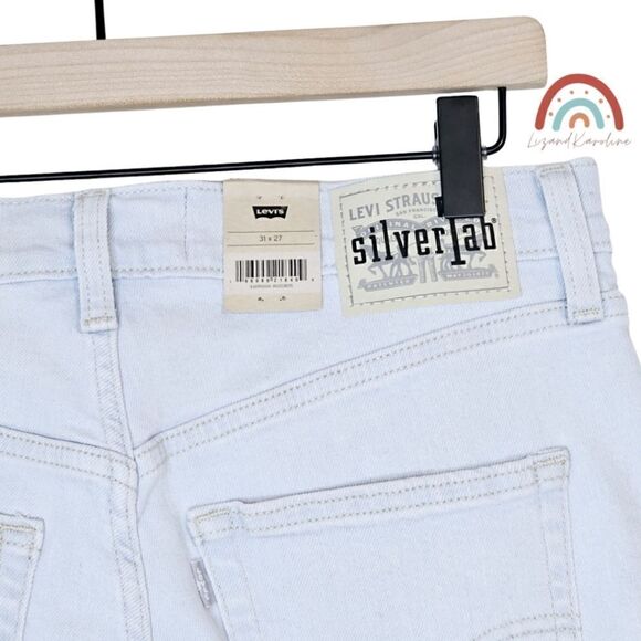 New! Levi's Silvertab High Waisted Mom Jean Light Wash Tapered Leg Jeans - Picture 10 of 15